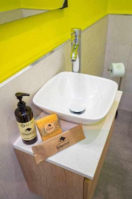 Galbana Apartamento Gijon Exterior photo